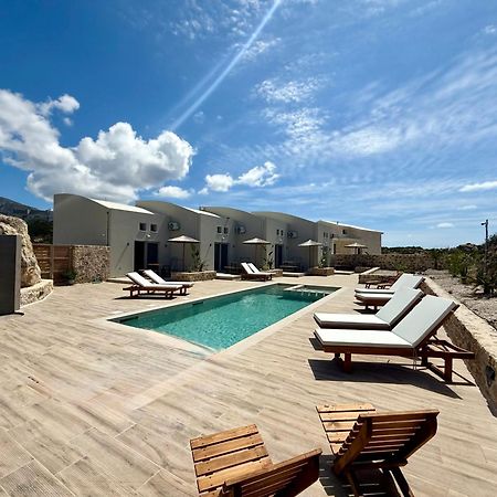 Cove Elafonisi Apartments Agios Pandeleimon  エクステリア 写真